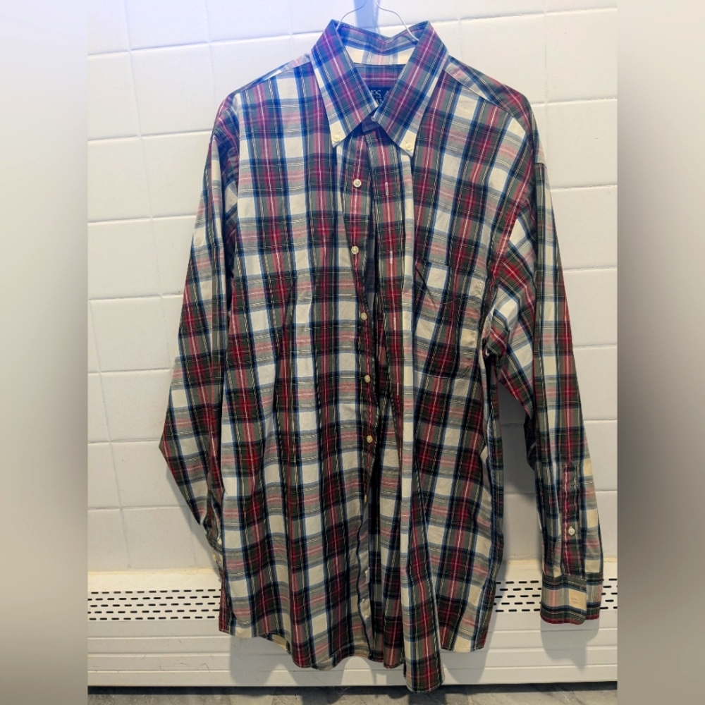 Jos. A. Bank Button Down Dress Shirt M
